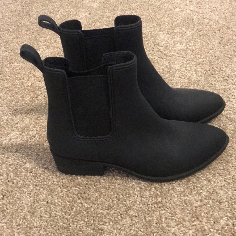 Black Steve Madden Booties size 9